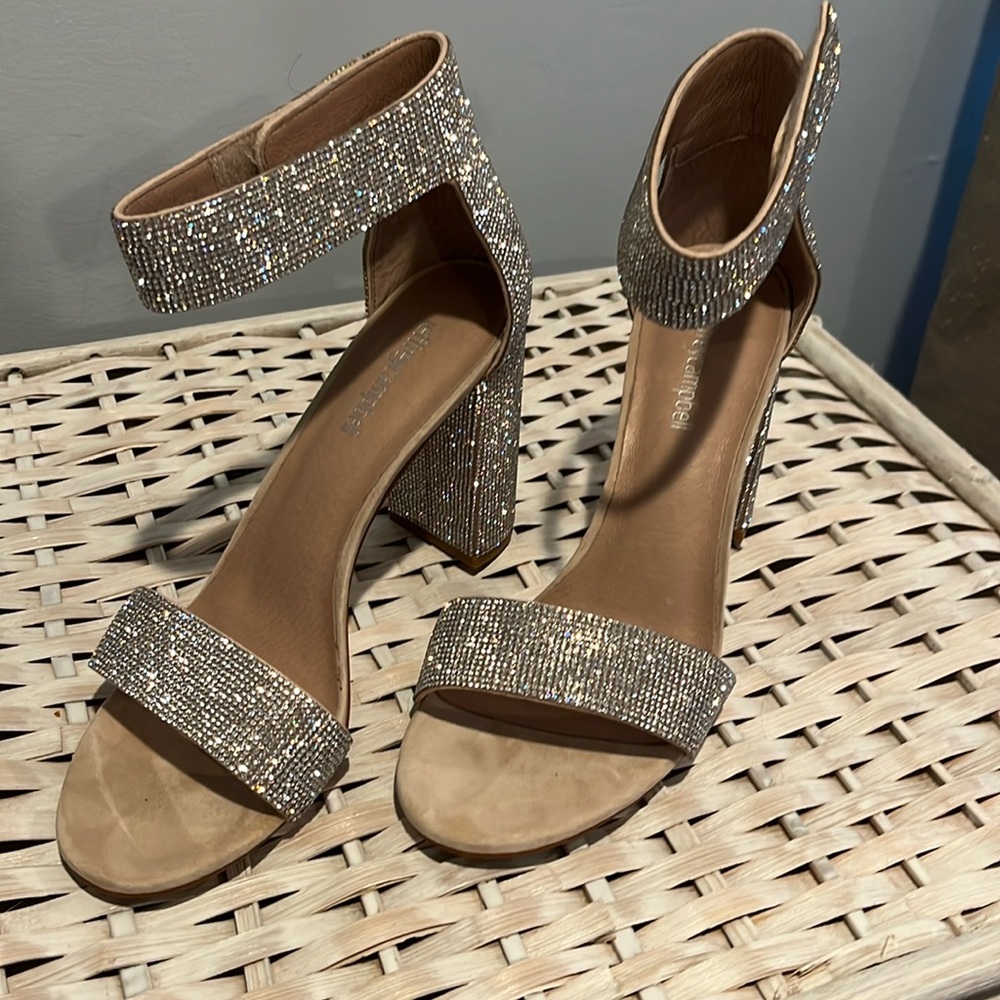 Brand new w/ box Jeffrey Campbell Lindsay-JS size 8 Shoe incl shoe bags